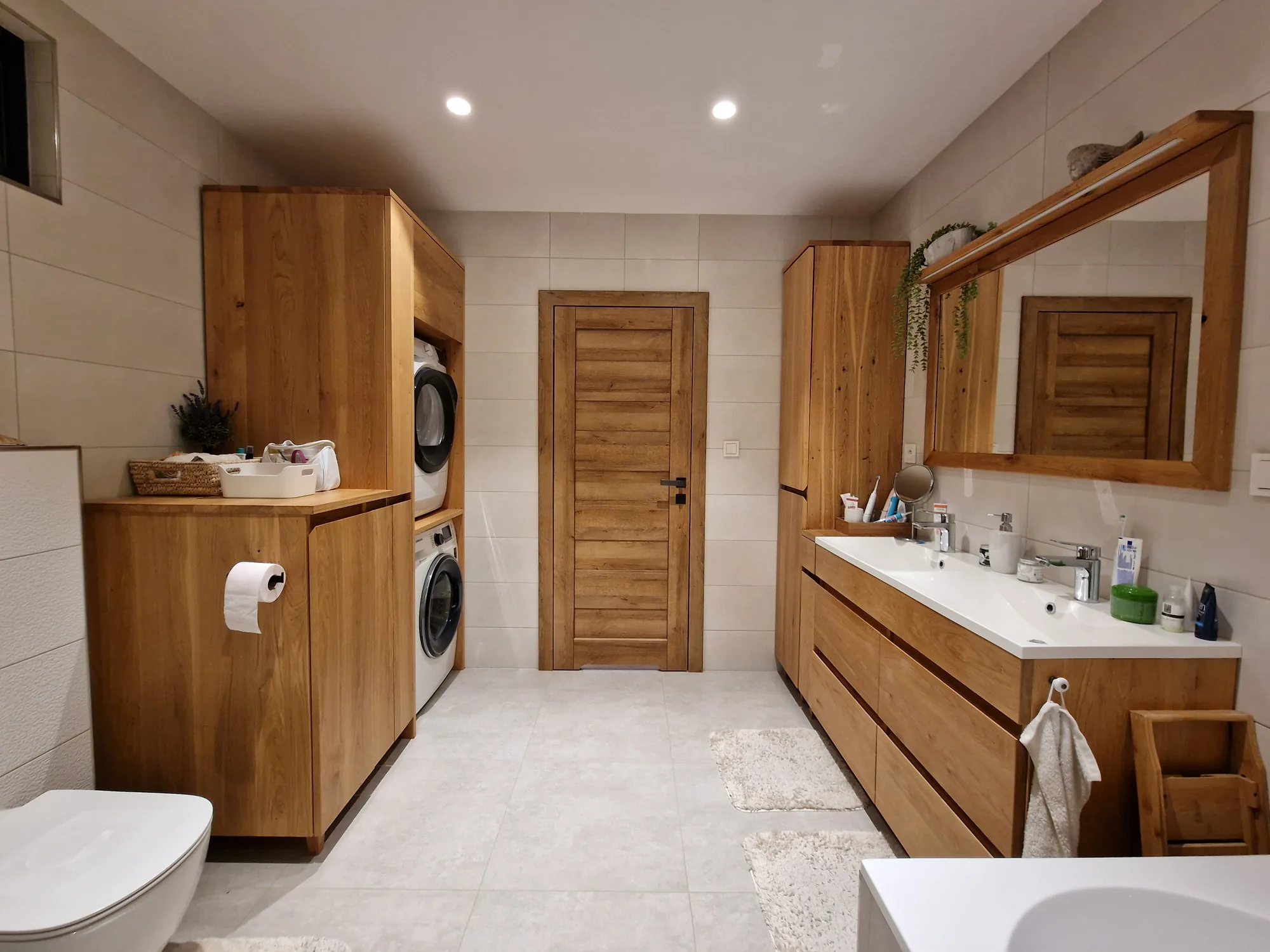 Zakázkový nábytek ze dřeva