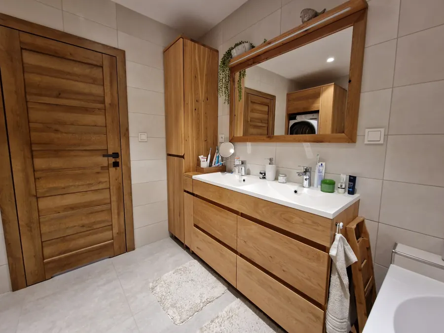 Detail koupelnové sestavy