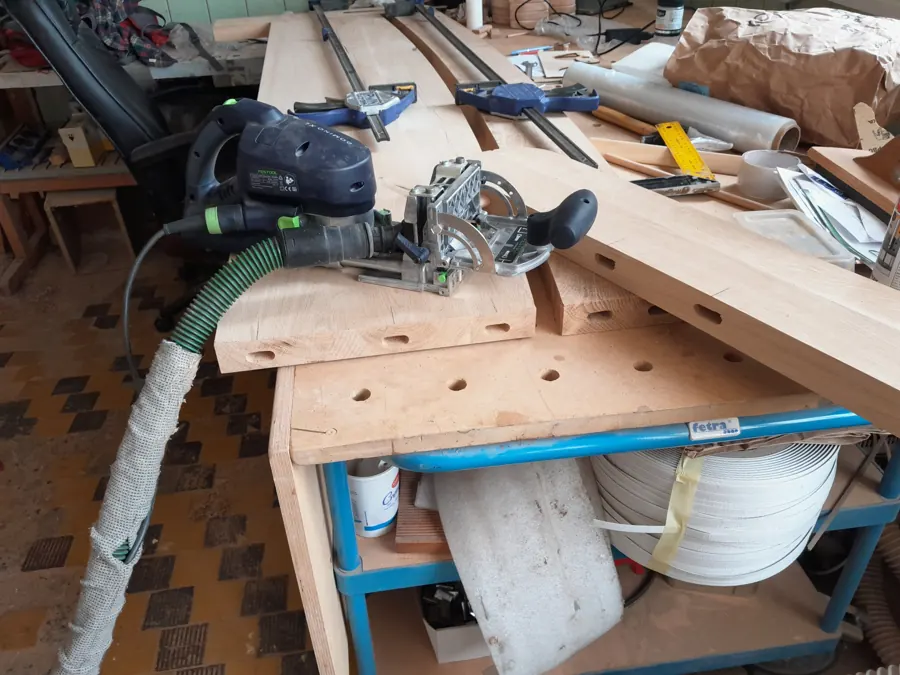 Výroba v dílně – přesné spoje (Domino)